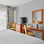 Du Mont Aime Hotel