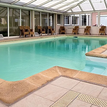Du Mont Aime Hotel